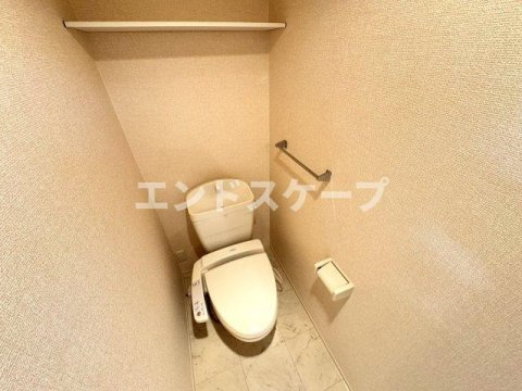 ヴィラージュレヨン　Ｂのトイレ|高崎、前橋、伊勢崎エリアのお部屋探しはエンドスケープまで！お客様の理想お聞かせ下さい♪