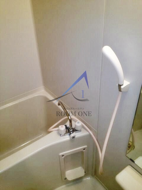 ブライズ早稲田東の浴室|お風呂です。