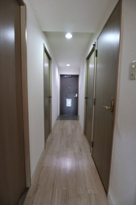 【玄関】 | グランシャリオ | 玄関