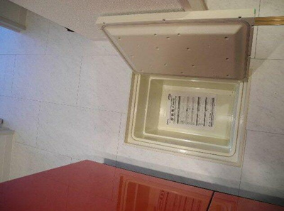 【設備】 | サンルージュ横浜 | 床下収納 