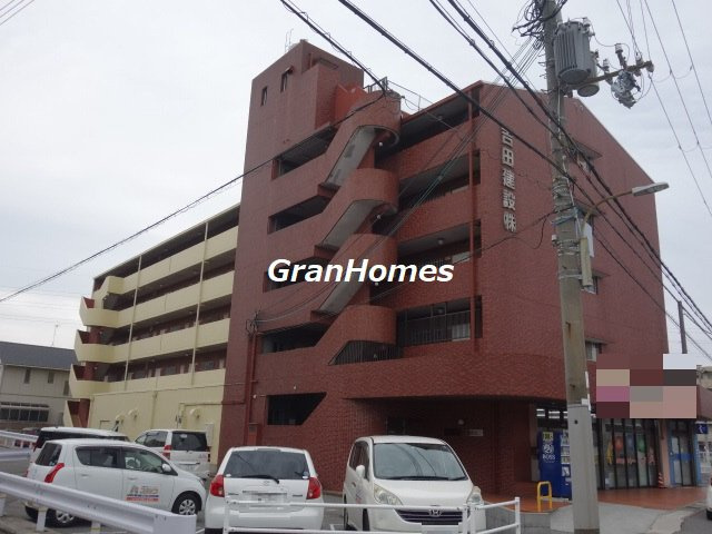 YKハイツ宮の上の外観