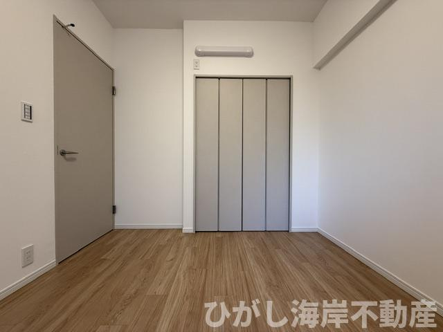茅ヶ崎ガーデンハウスの寝室|新規リフォーム完了！　5.1帖　洋室