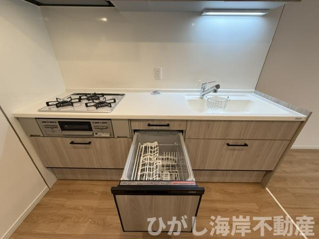 茅ヶ崎ガーデンハウスのキッチン|新規リフォーム完了！　食洗器付きシステムキッチン