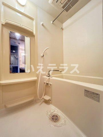 プレサンス神戸みなと元町の浴室