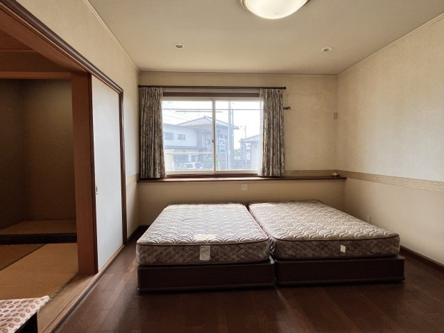 筑西市知行・中古戸建の洋室