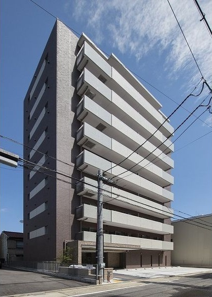 エスペランサ泉の外観