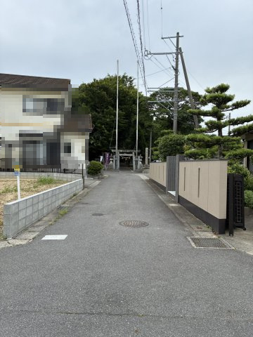 鈴鹿市若松西 第7 新築戸建の前面道路含む現地写真