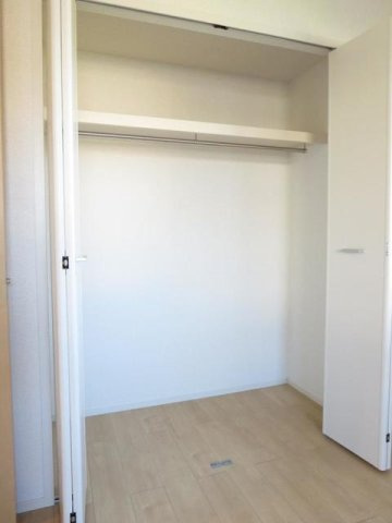 グランレジデンス　国府　Ｂ－Ⅰの収納|便利な収納スペースです