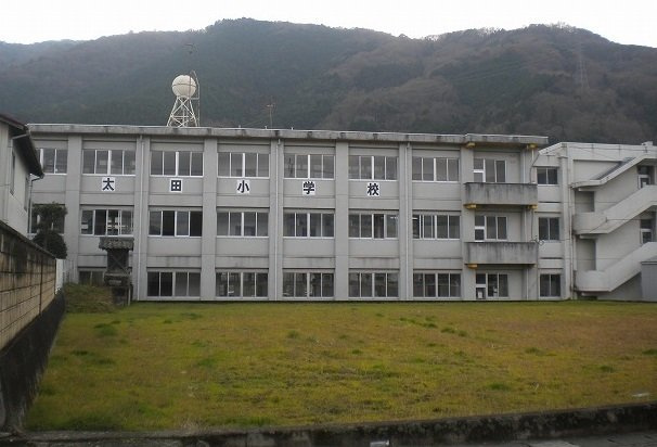 チェリーコートの周辺|太田小学校まで120m