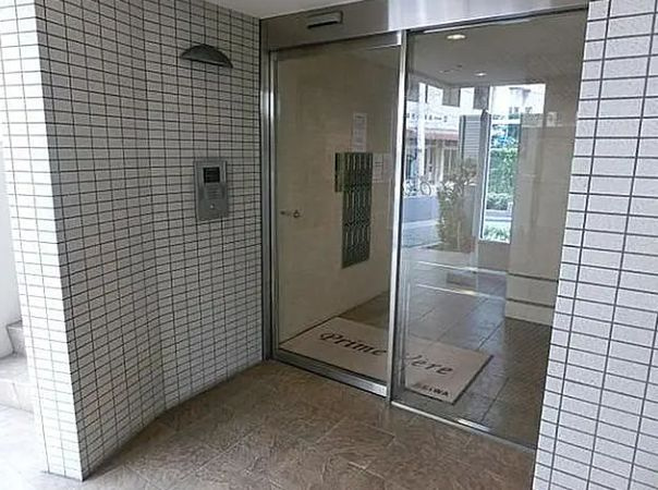 プリムヴェール蔵前のエントランス|建物の内部です