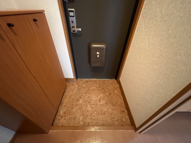 プロニティ小森野Ⅱの玄関|シューズボックス付きの玄関です★