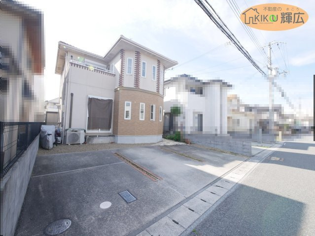 加古川市平岡町土山　中古戸建の外観