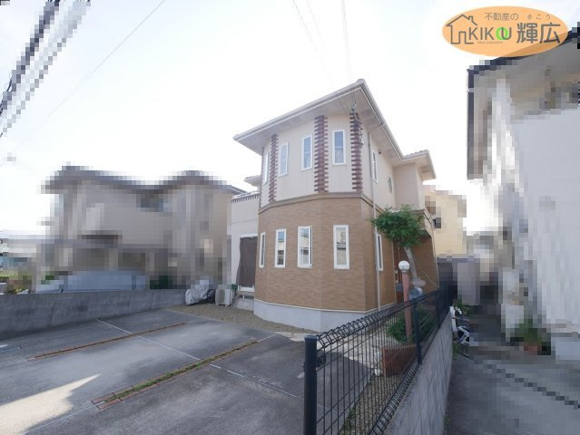 加古川市平岡町土山　中古戸建の外観