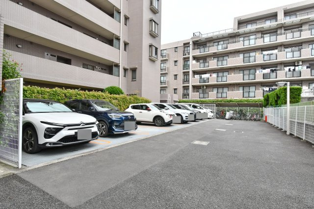 与野パーク・ホームズの駐車場| ■NEXTplusは購入時はもちろん、購入後も無理のないご計画で検討いただけますようサポート致します。
気になる事、不安な事などございましたら、是非お気軽にご相談下さいませ。
