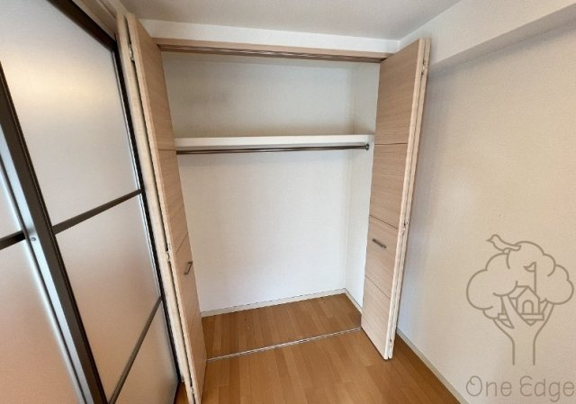 近江レジデンス4号館の収納