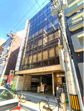 イシモトビルの外観