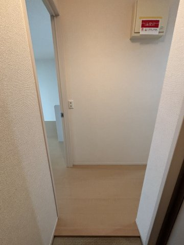 【玄関】 | メゾンヒロ
