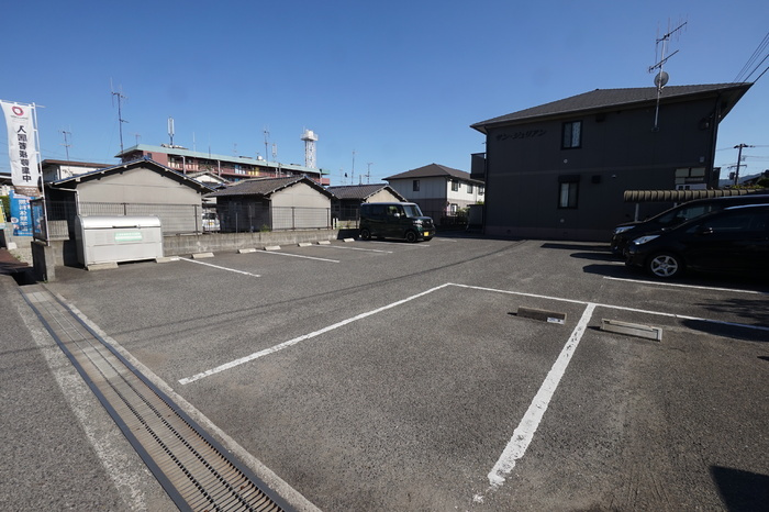 サン・ジュリアンの駐車場