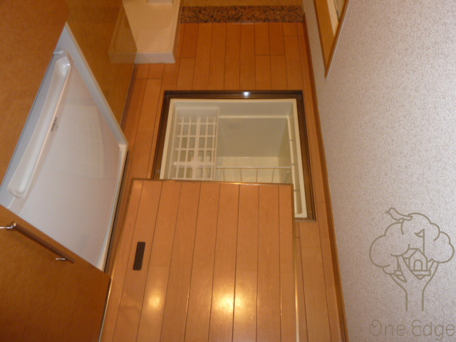 エステムコート梅田茶屋町デュアルスペースの収納