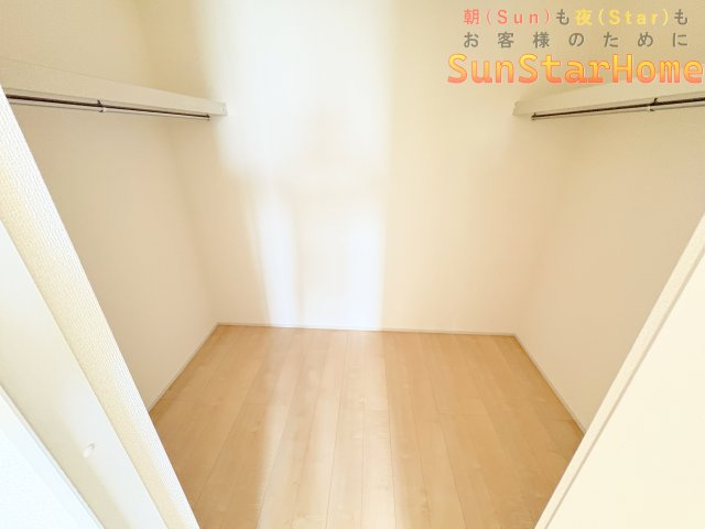 【サンスターホーム】青梅市今寺2丁目　新築12号棟の収納