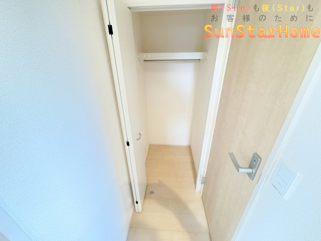 【サンスターホーム】青梅市今寺2丁目　新築12号棟の収納