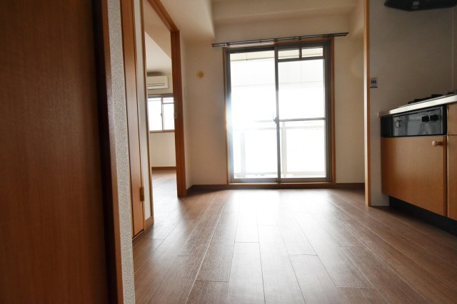 西宮市田中町の賃貸マンションの内装