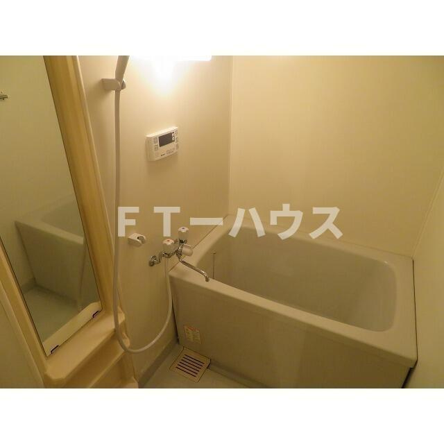 ガーデンヴィラクレセントの浴室
