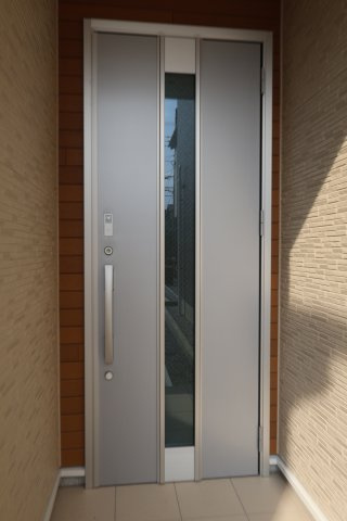 《仲介手数料無料》西区大字佐知川326-3新築一戸建てリナージュの玄関