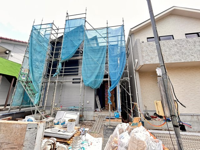 宇都宮市平松本町 全3棟の外観|〇3号棟【4（5）LDK+SIC+カースペース２台】
水回り集中家事動線の家事ラクプラン♪2階洋室は家族の成長といっしょに変わる、レイアウト自在な2ドア1ルーム。
※2026年7月撮影