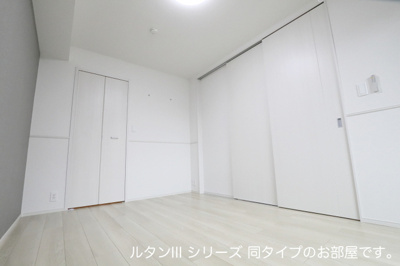【寝室】 | ソレアードコート | 同一商品