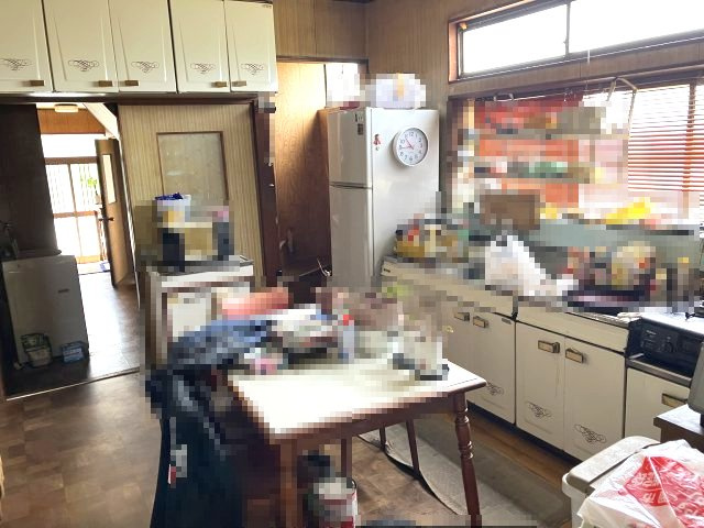 日高町鶴岡　中古戸建　13DK+Sのキッチン