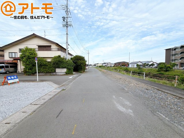 【前面道路含む現地写真】 | 焼津市東小川8丁目　新築戸建　B号棟