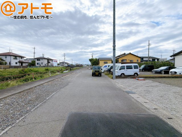 【前面道路含む現地写真】 | 焼津市東小川8丁目　新築戸建　A号棟