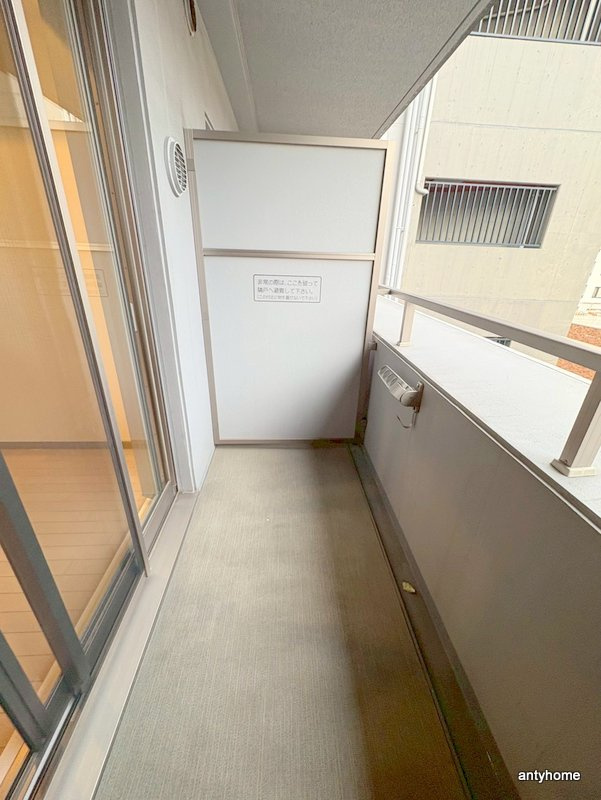 グランツ西大橋　仲介手数料無料のバルコニー