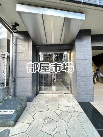 スパシエルクス門前仲町のエントランス