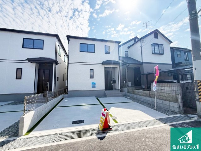 ◆松原市小川　新築一戸建ての外観|お客様に長く安心して住んでいだだける事にこだわった家づくり！住んでからのアフターサービスにもしっかりと取り組んでいます！