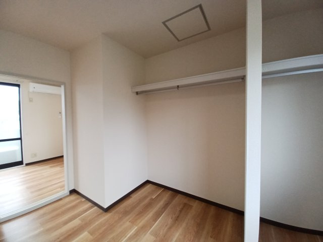 ブルーム光台