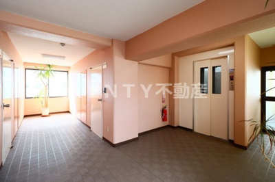 【エントランス】 | トップルーム品川 | 建物の内部です