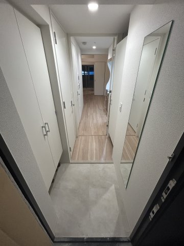 【玄関】セレニテ神戸駅前アリエ