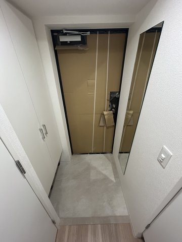 【玄関】セレニテ神戸駅前アリエ
