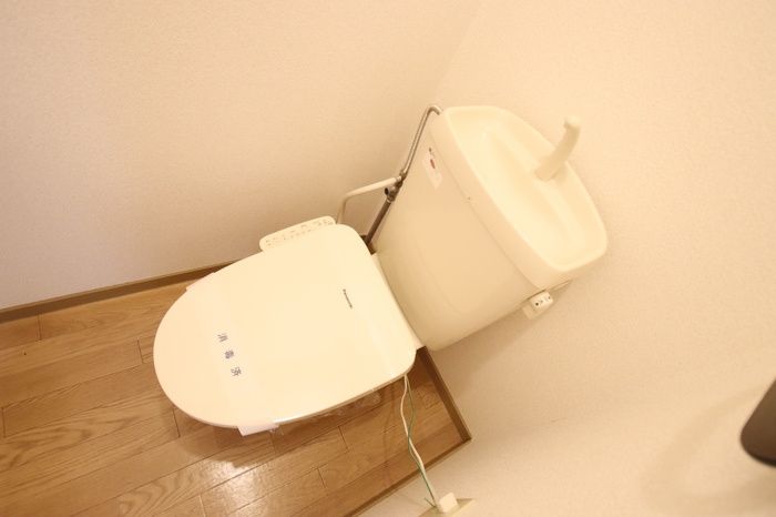 ハイライズ新涯　A棟のトイレ