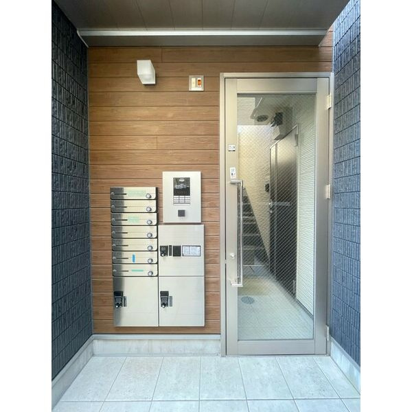 ハーモニーテラス上石川町Ⅴ　名古屋市賃貸　仲介手数料無料のエントランス