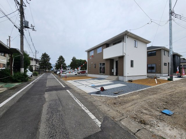 アーバンスタイルKIP高崎市島野町1期の前面道路含む現地写真|現地撮影