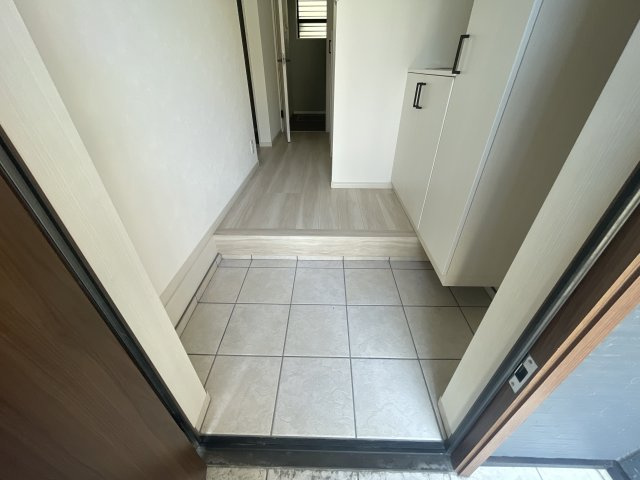 明石市二見町西二見　戸建の玄関