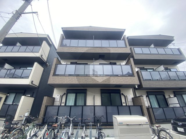 D porta clairの外観