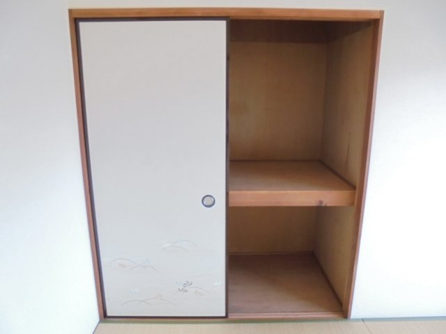 エミール三田の収納