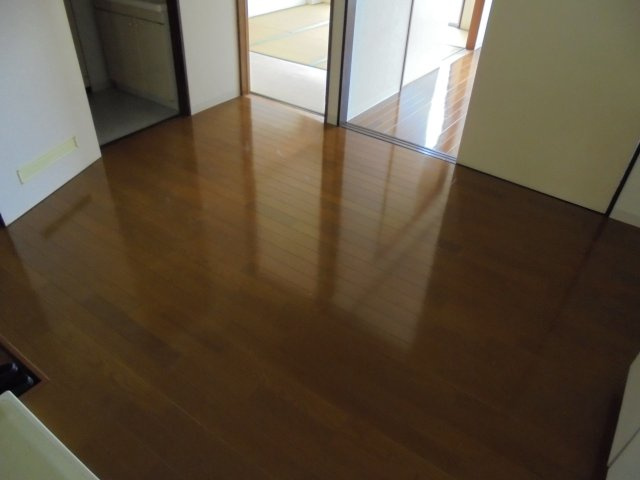 エミール三田の内装