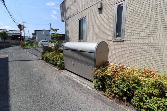 グランド　ソレイユ　A棟