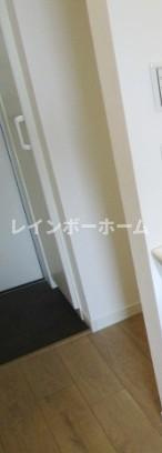 MQuarto成増の玄関
