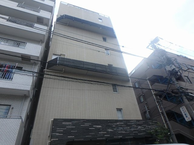 グリューネ白山の外観